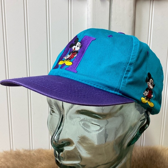 Vintage 90s Disney Mickey Mouse Hat - Picture 9 of 9